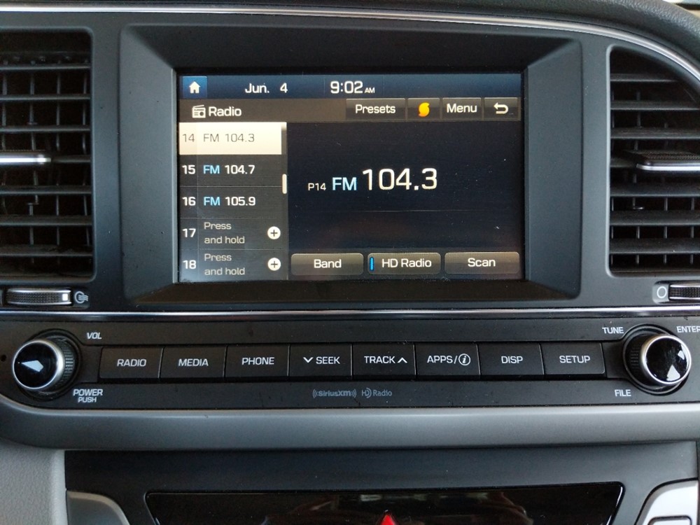 2018 Hyundai Elantra - Stereo Package