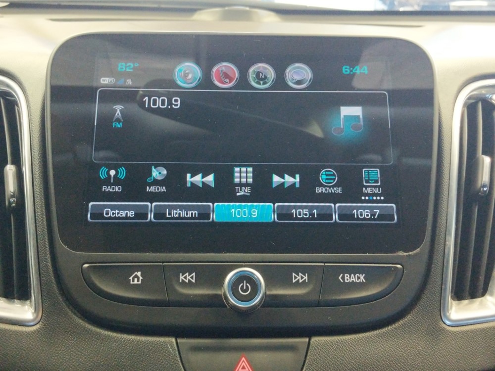2017 Chevrolet Malibu - Stereo Package