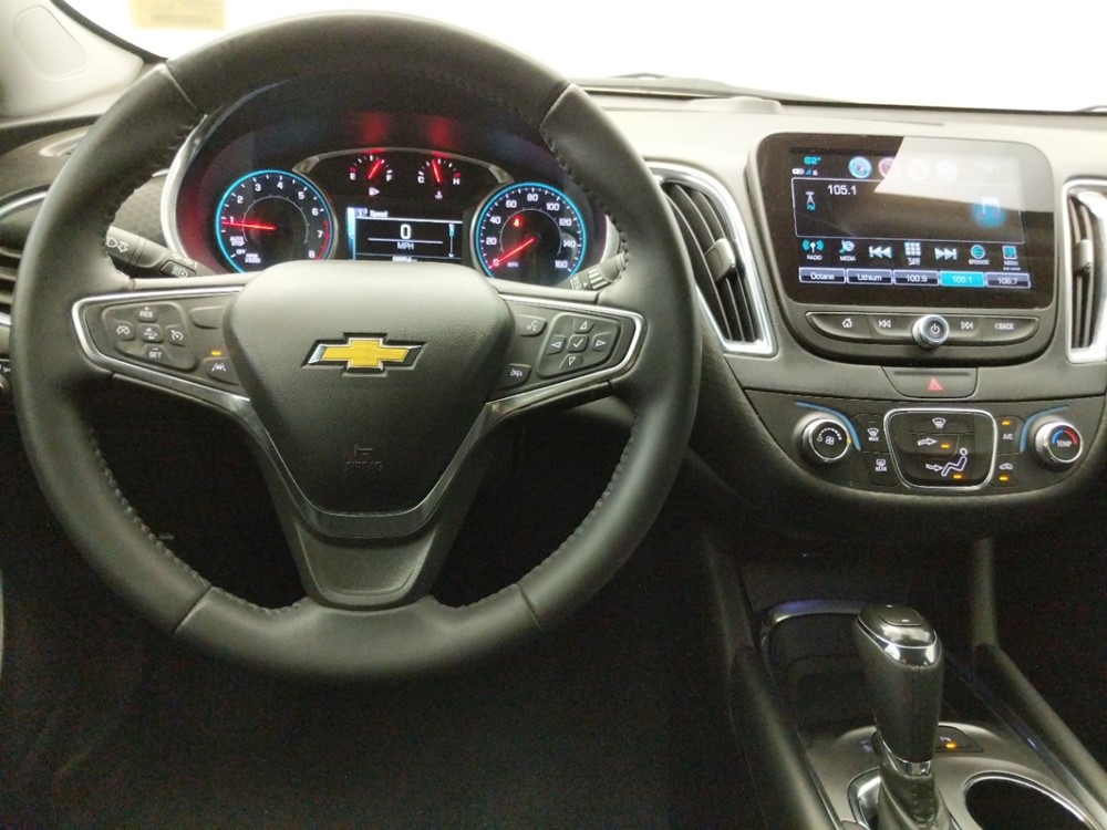 2017 Chevrolet Malibu - Driver Dash