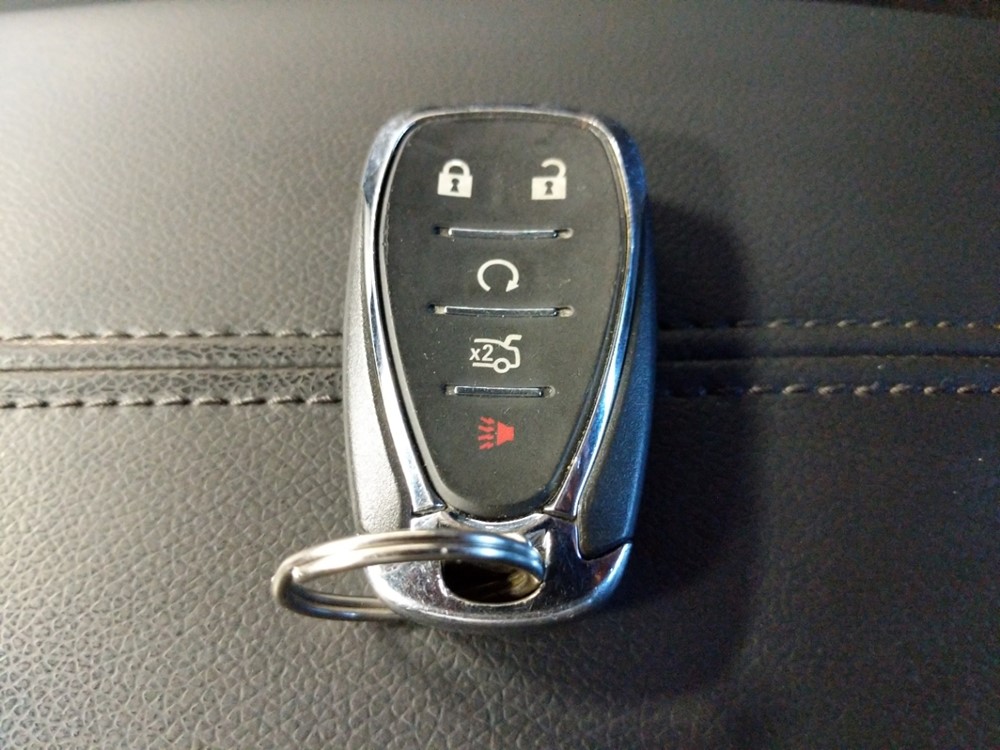 2017 Chevrolet Malibu - Keys