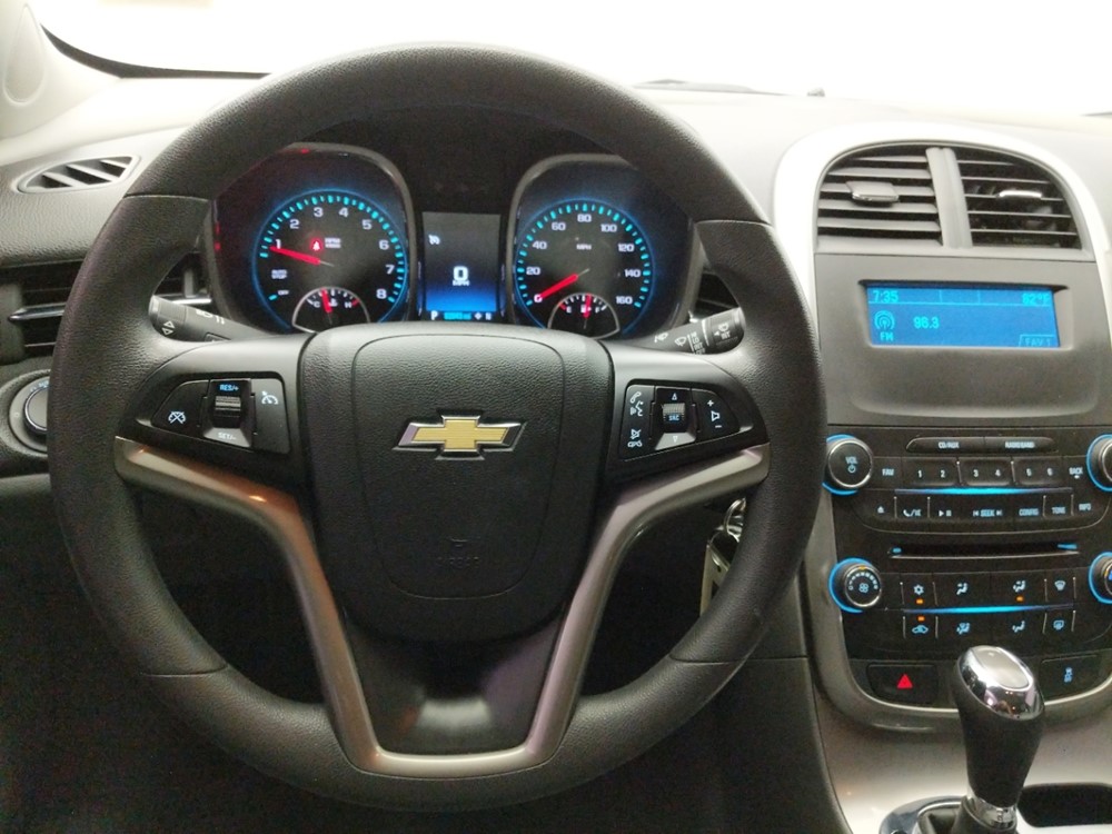 2016 Chevrolet Malibu - Driver Dash