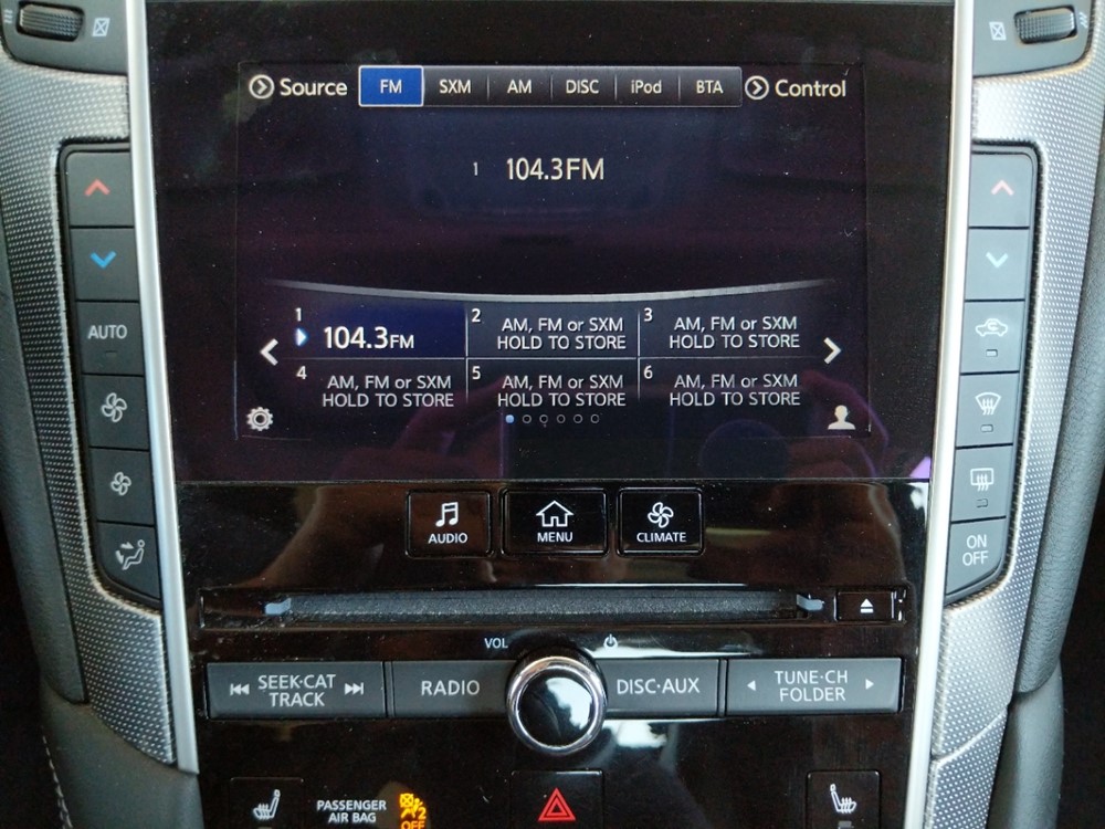 2015 INFINITI Q50 - Stereo Package