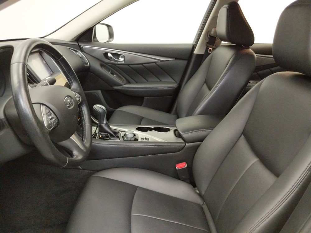 2015 INFINITI Q50 - Driver Front Seat