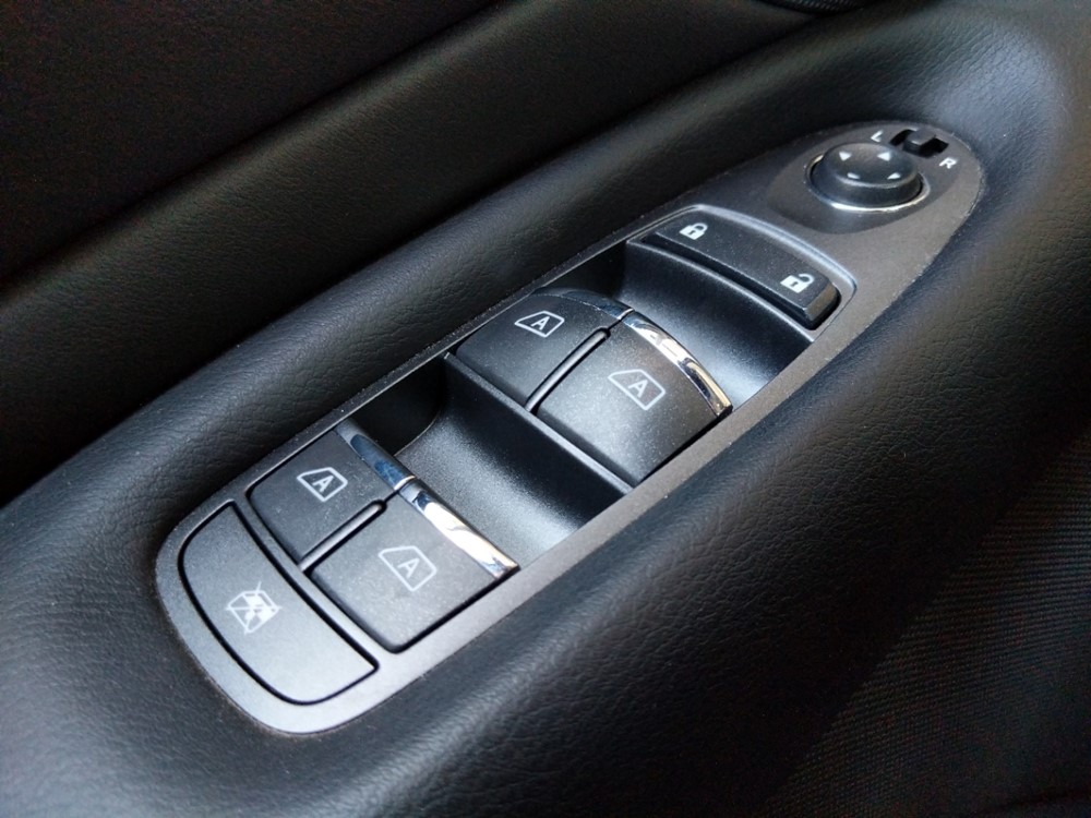 2015 INFINITI Q50 - Driver Power Windows/Lock Control