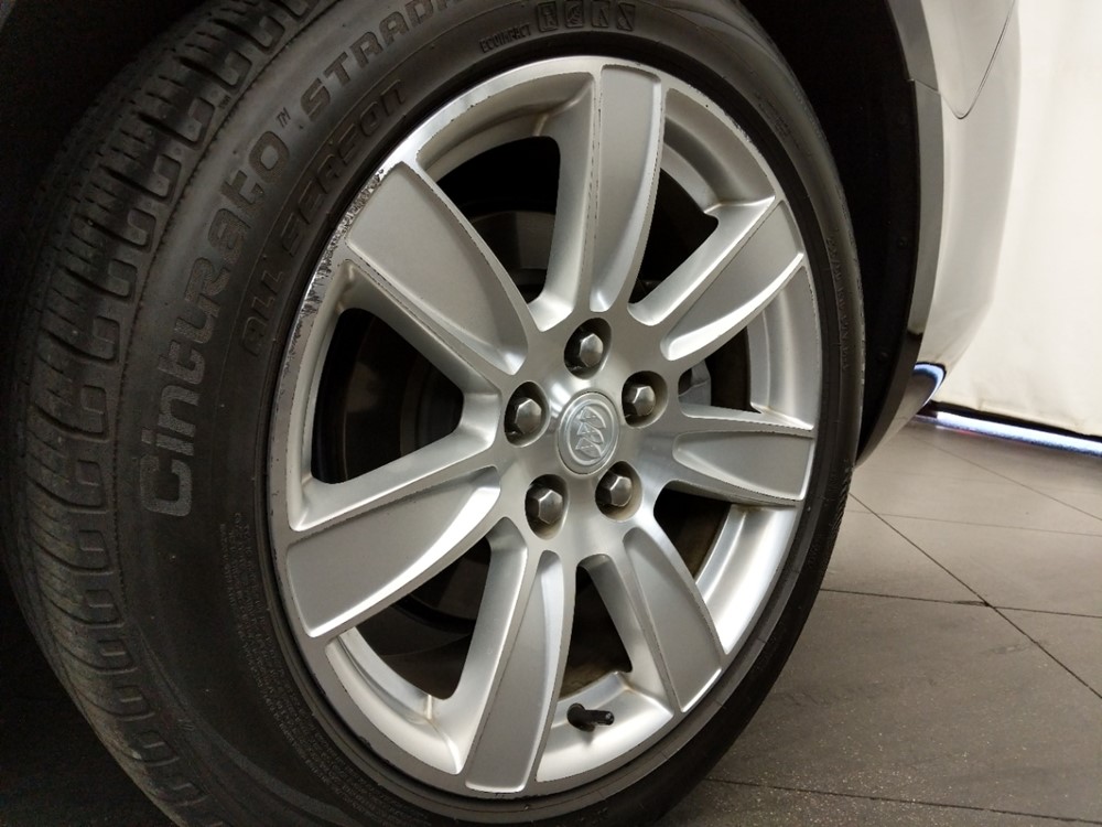 2013 Buick LaCrosse - Wheel