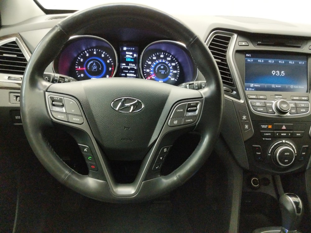 2013 Hyundai Santa Fe - Driver Dash