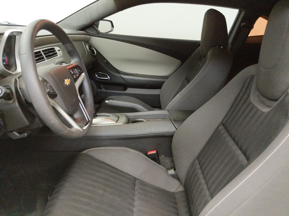 2015 Chevrolet Camaro - Driver Front Seat