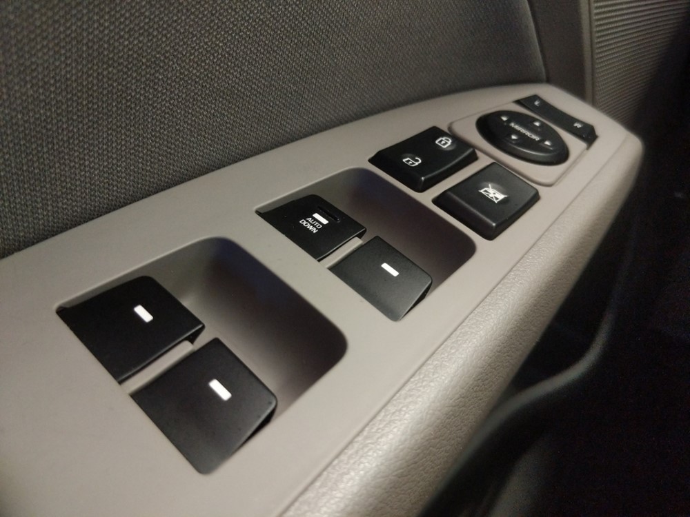 2018 Hyundai Elantra - Driver Power Windows/Lock Control