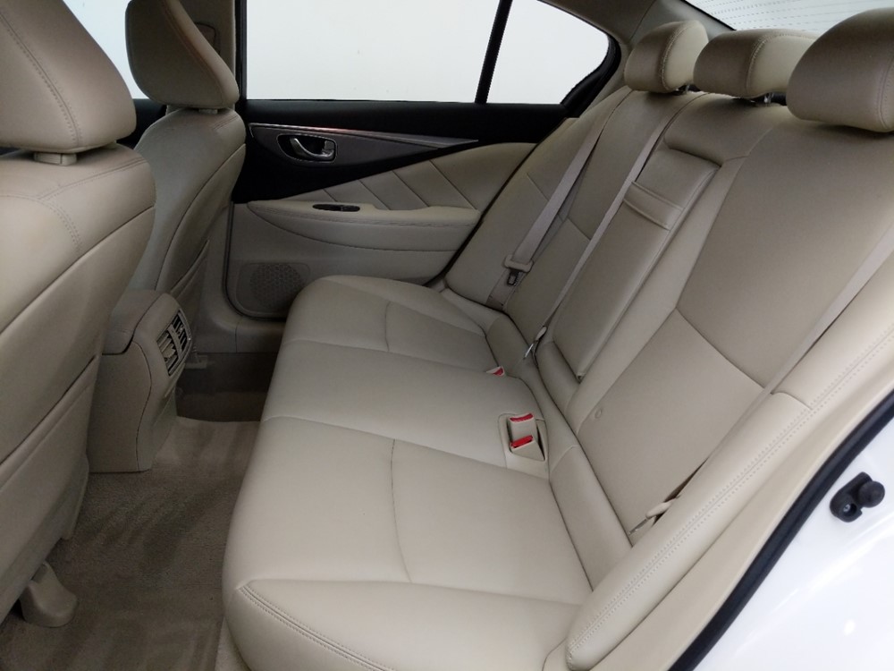 2015 INFINITI Q50 - Driver Rear Seat