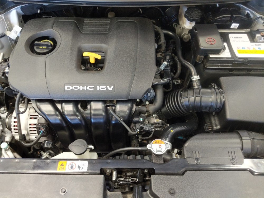 2018 Kia Forte - Engine