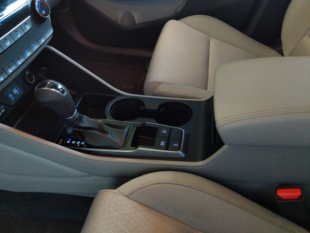 2018 Hyundai Tucson - Driver Dash