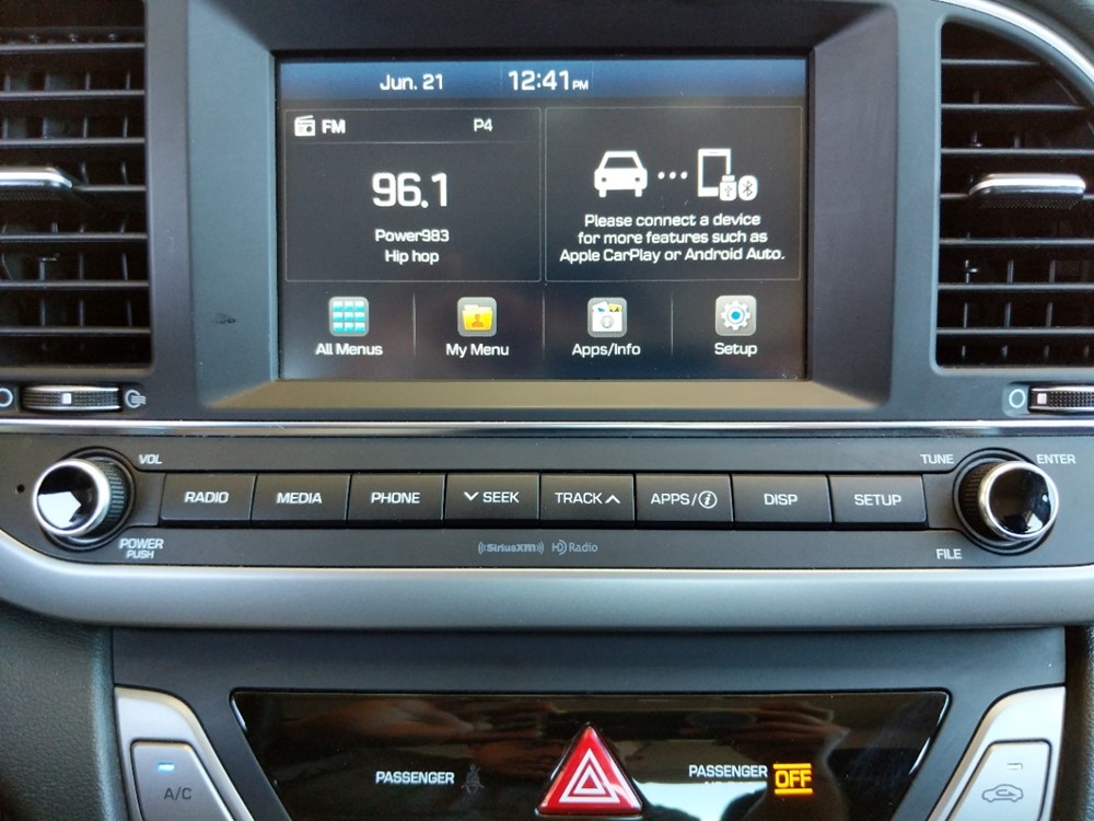 2018 Hyundai Elantra - Stereo Package