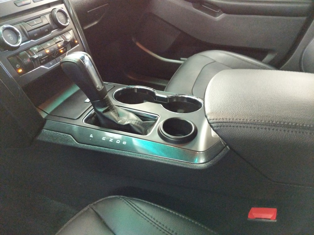 2016 Ford Explorer - Center Console/Cup Holders