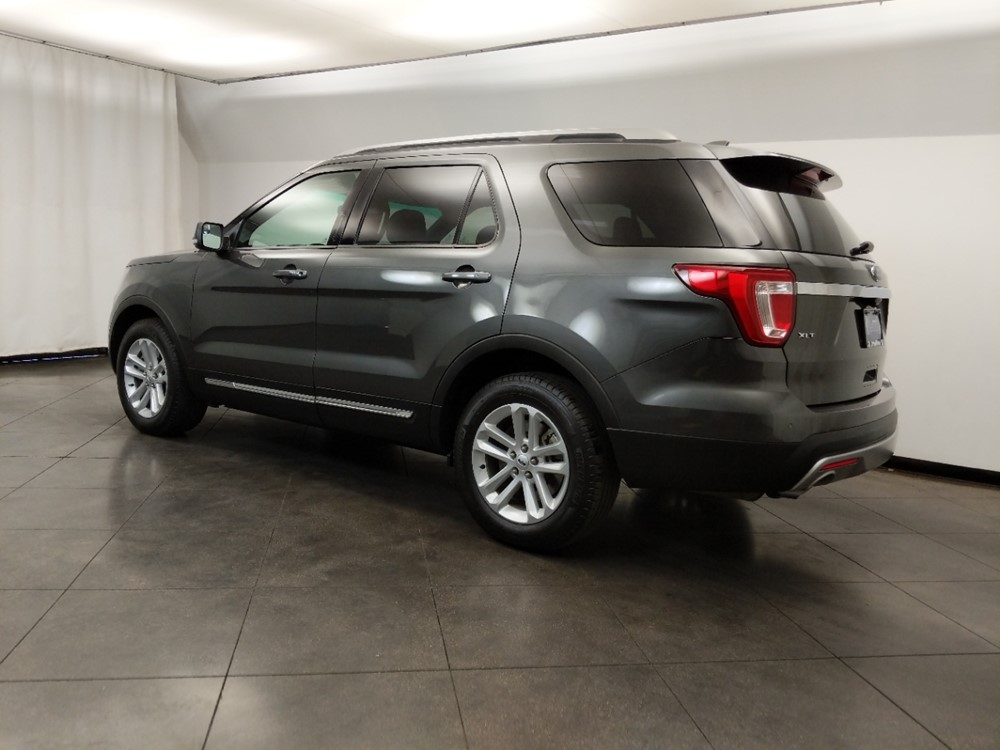 2016 Ford Explorer - Driver Rear Side