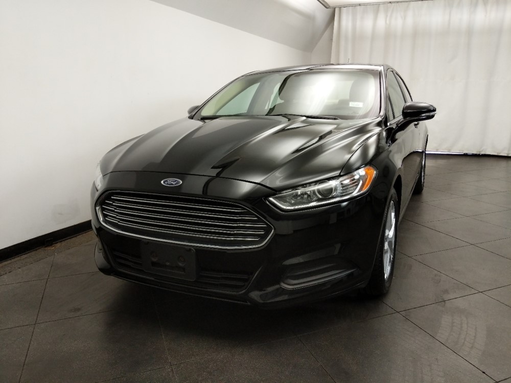 2016 Ford Fusion - Driver Front Hood