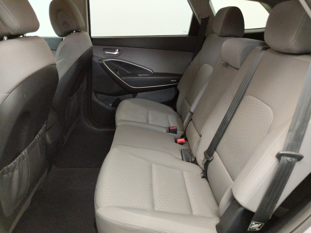 2017 Hyundai Santa Fe - Driver Rear Seat