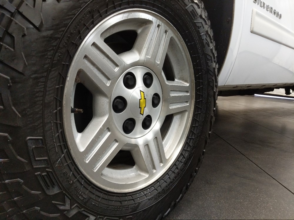 2013 Chevrolet Silverado 1500 - Wheel