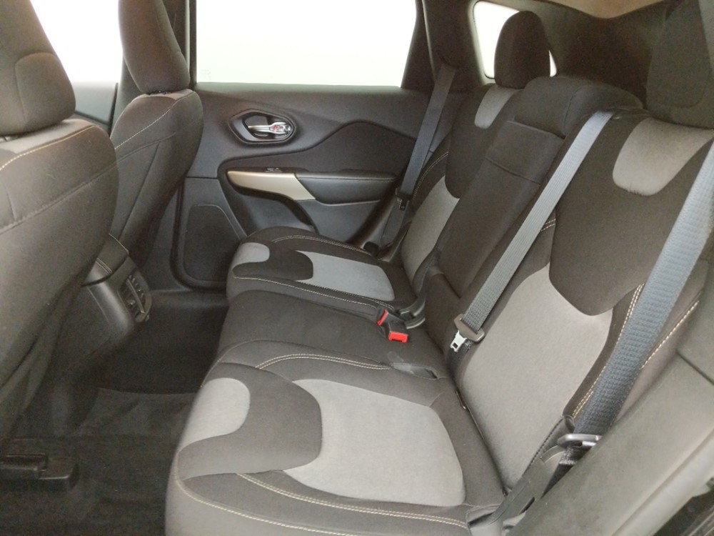 2018 Jeep Cherokee - Driver Rear Seat