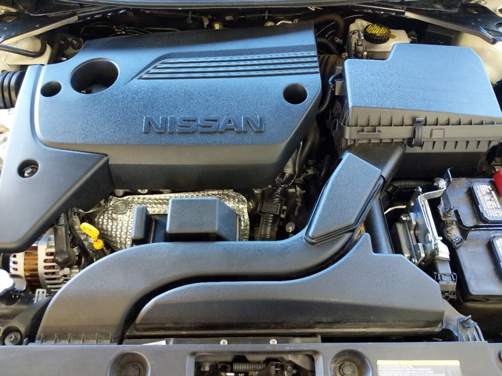 2018 Nissan Altima - Engine