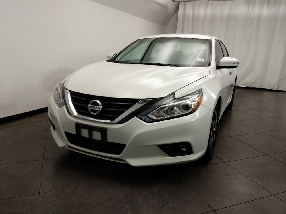 2018 Nissan Altima - Driver Front Hood