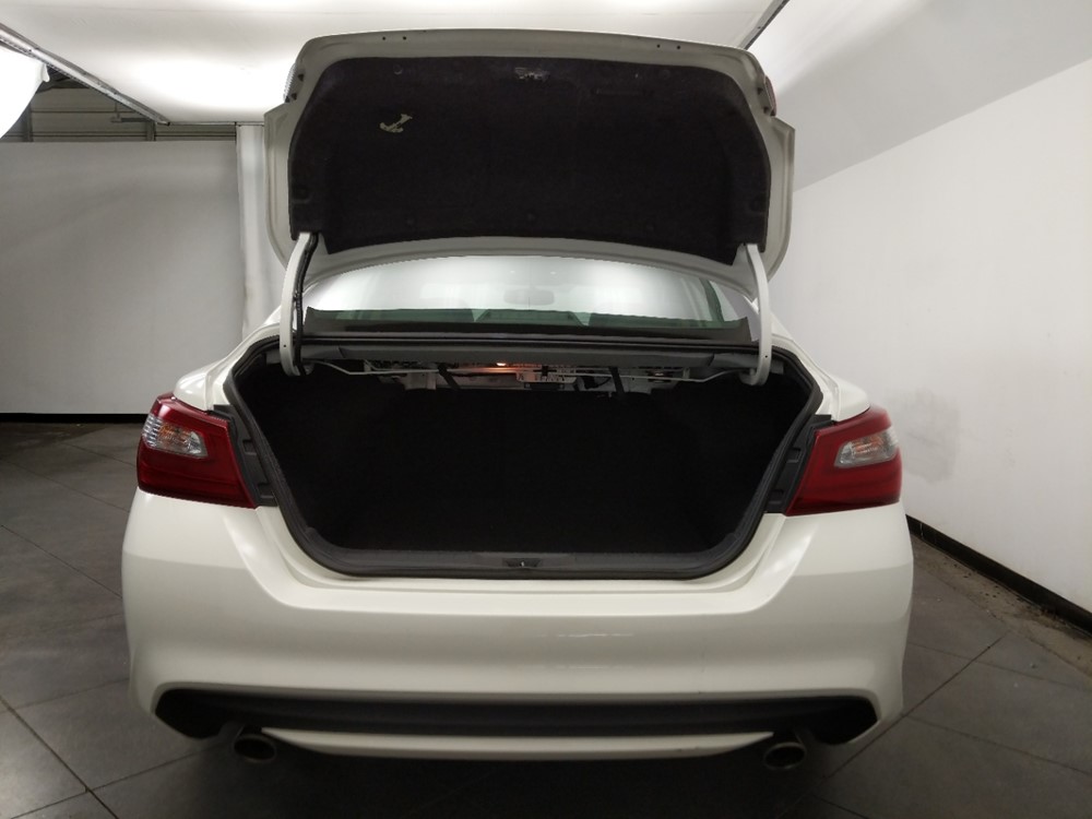 2018 Nissan Altima - Trunk