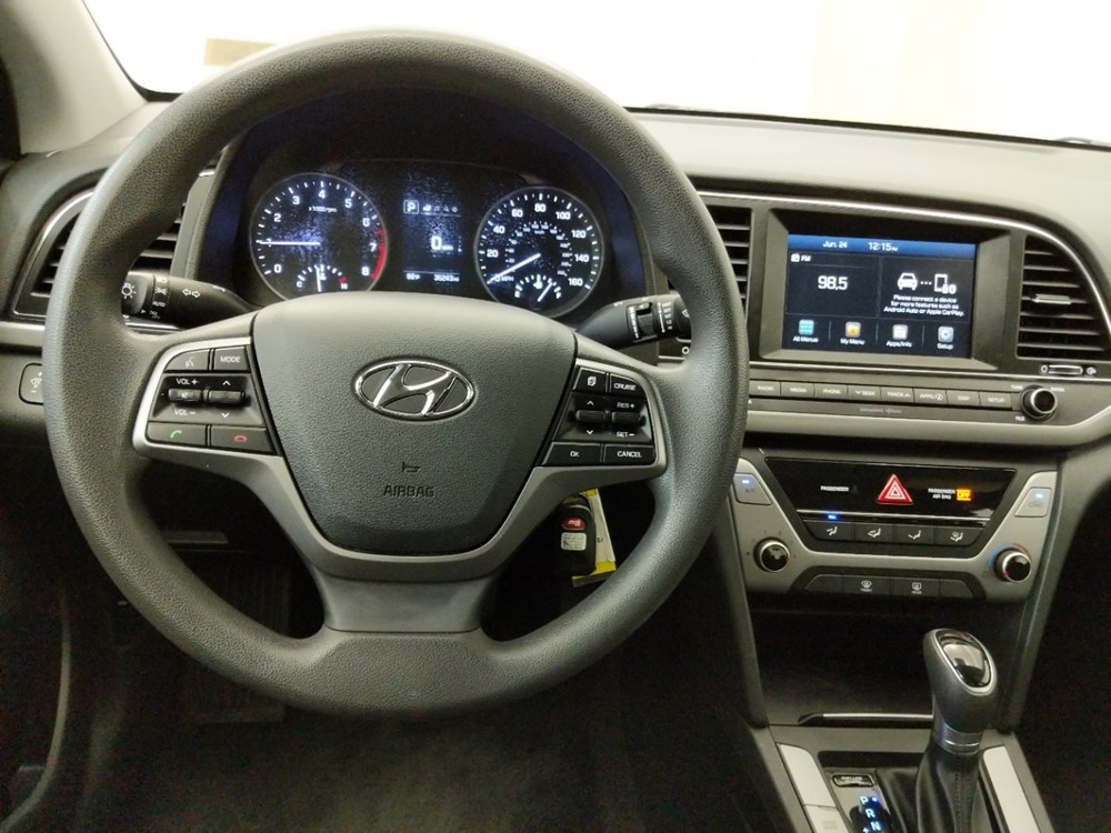 2018 Hyundai Elantra - Driver Dash