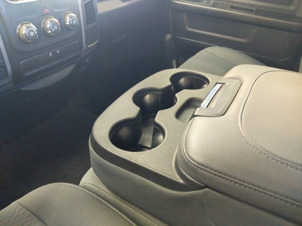 2016 Dodge Ram 1500 - Center Console/Cup Holders
