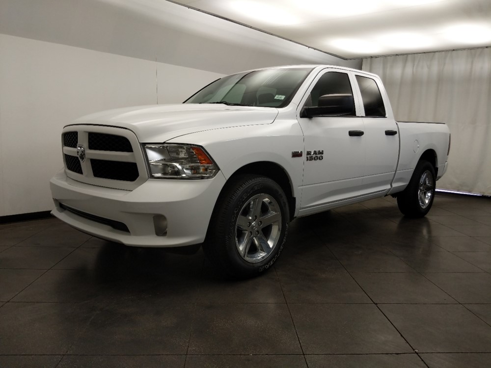 2016 Dodge Ram 1500 - Driver Front Bumper
