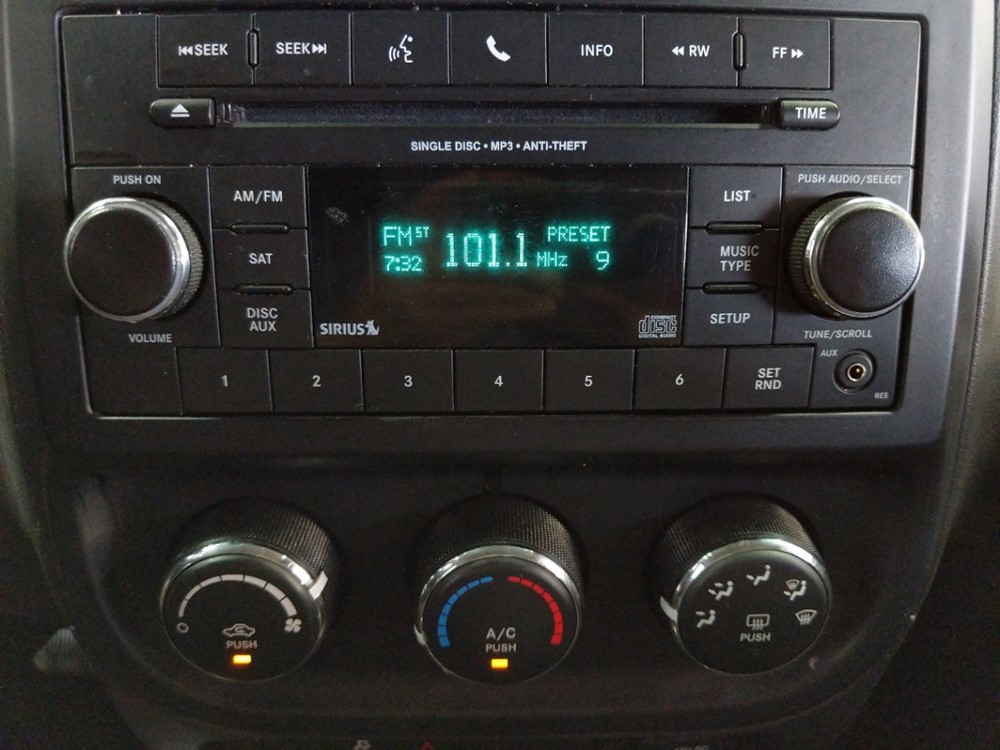 2016 Jeep Patriot - Stereo Package