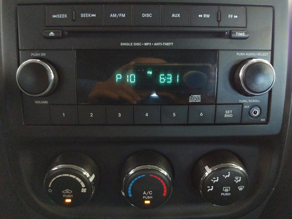 2015 Jeep Patriot - Stereo Package
