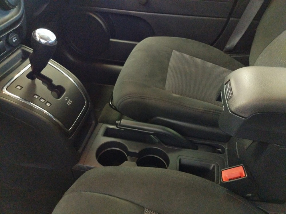 2015 Jeep Patriot - Center Console/Cup Holders