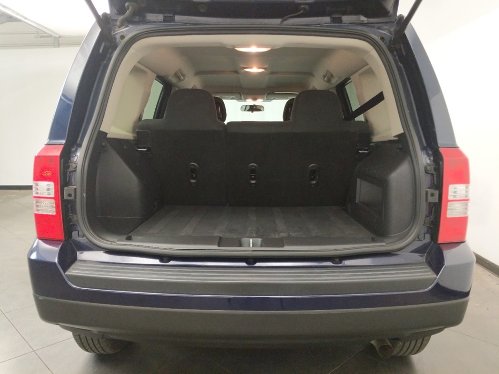 2015 Jeep Patriot - Trunk