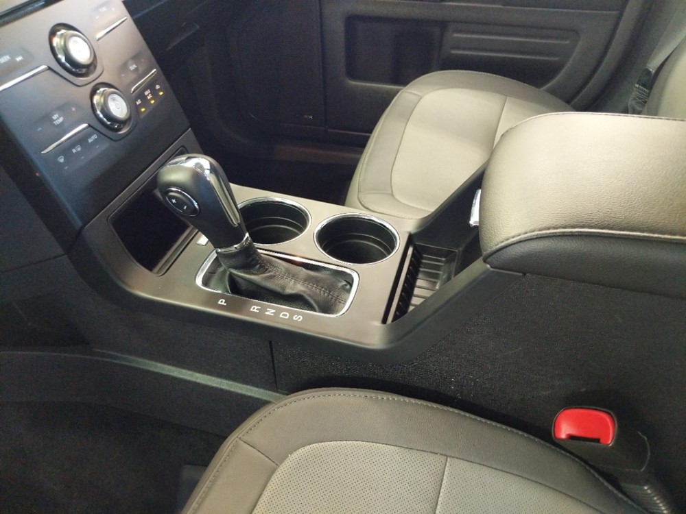 2018 Ford Flex - Center Console/Cup Holders