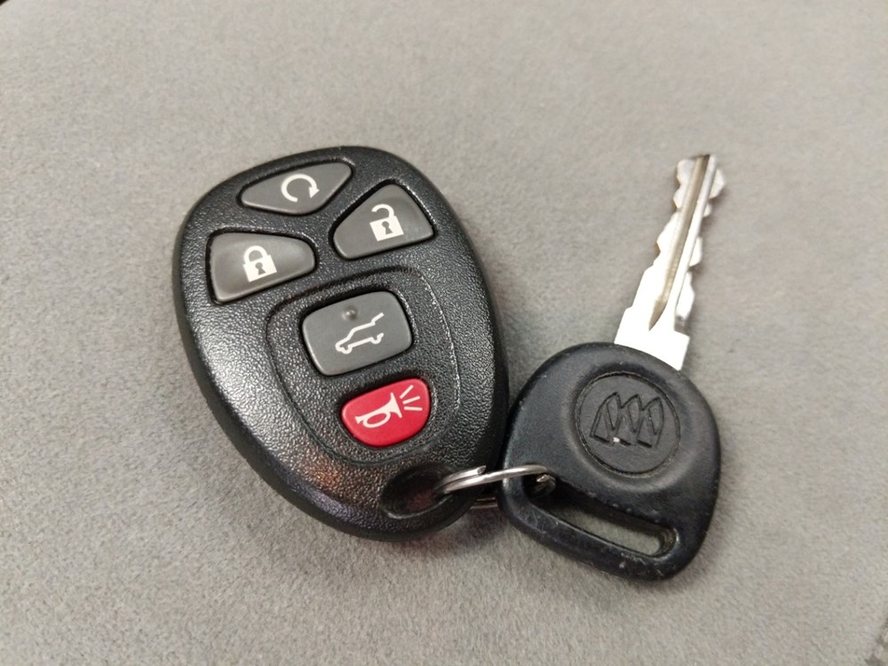 2016 Buick Enclave - Keys
