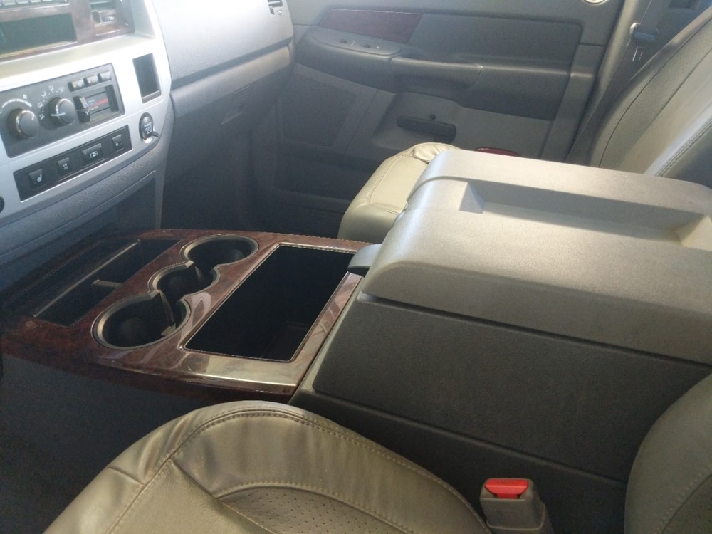 2008 Dodge Ram 1500 - Center Console/Cup Holders