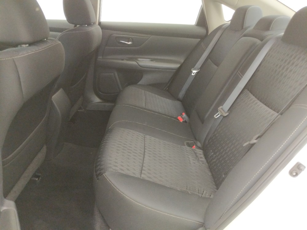2017 Nissan Altima - Driver Rear Seat