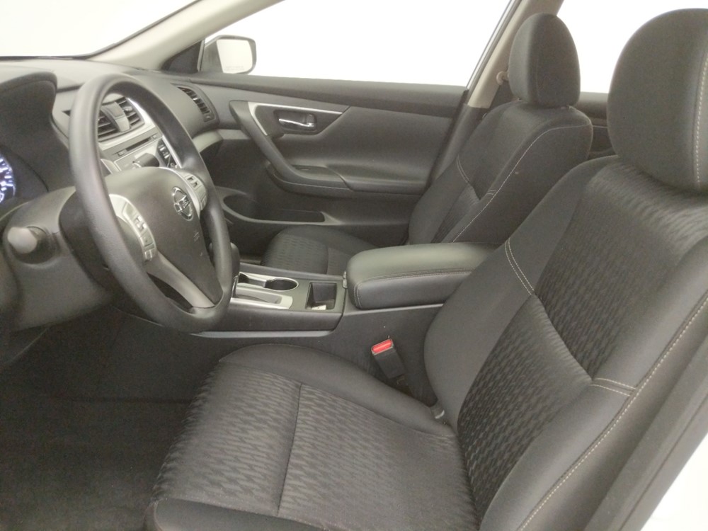 2017 Nissan Altima - Driver Front Seat