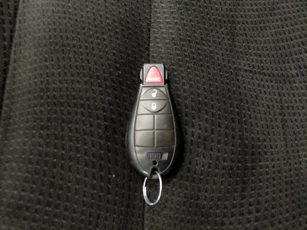 2015 Dodge Grand Caravan - Keys