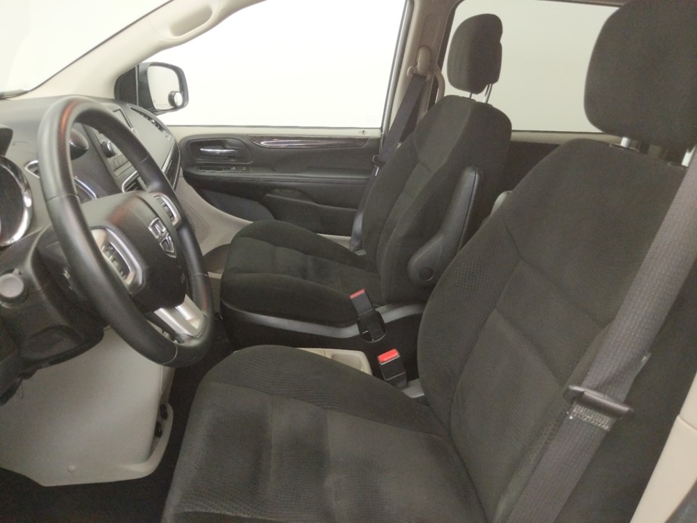 2015 Dodge Grand Caravan - Driver Front Seat