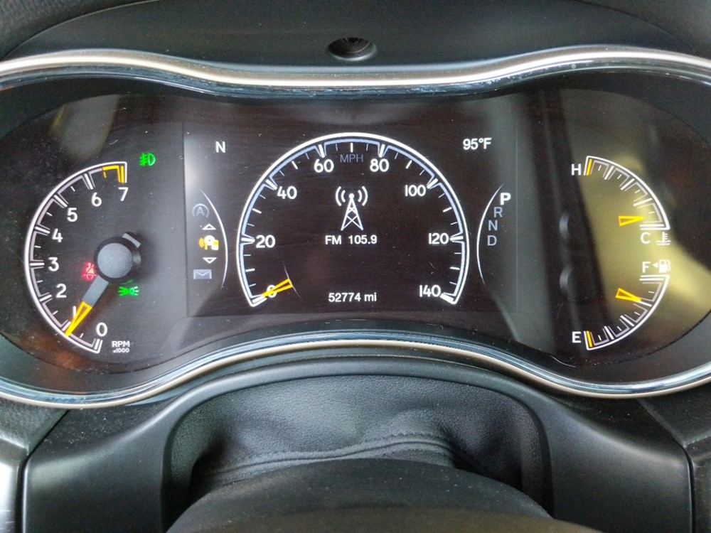 2016 Jeep Grand Cherokee - Odometer Close Up