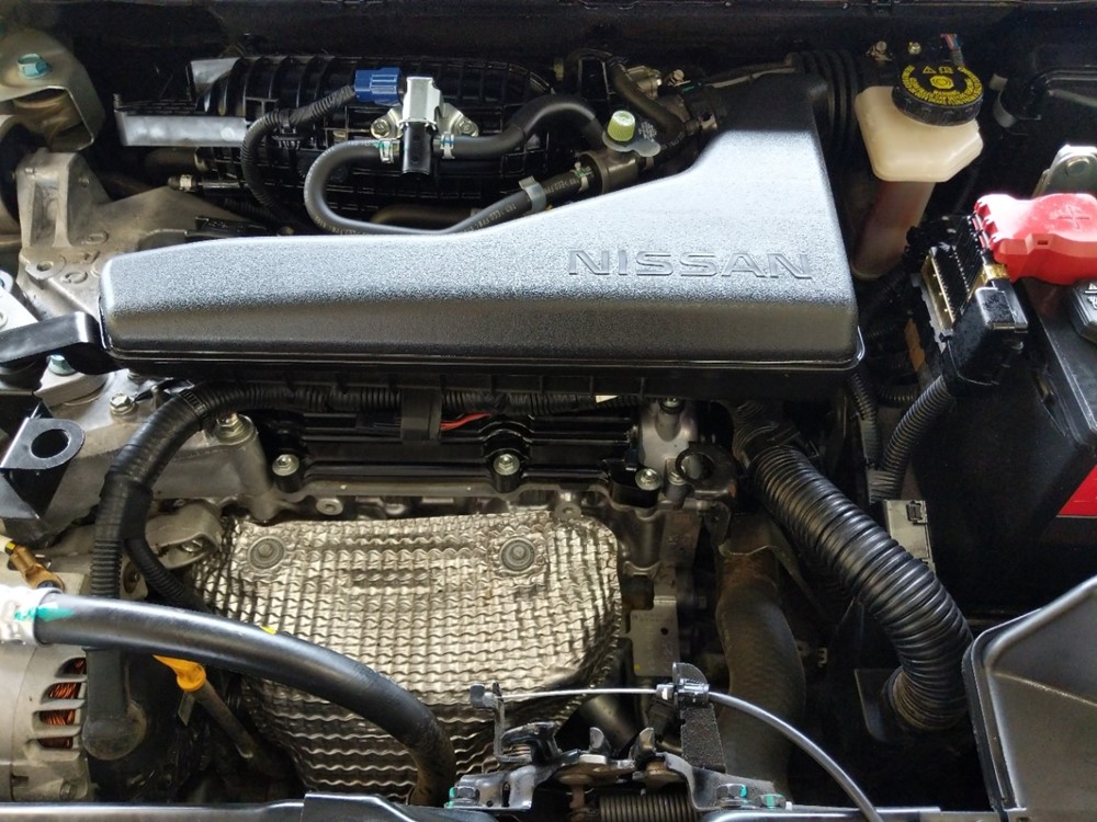2017 Nissan Rogue - Engine