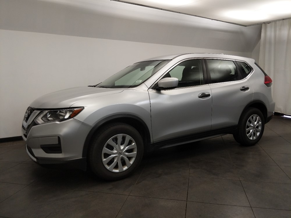 2017 Nissan Rogue - Driver Front Side