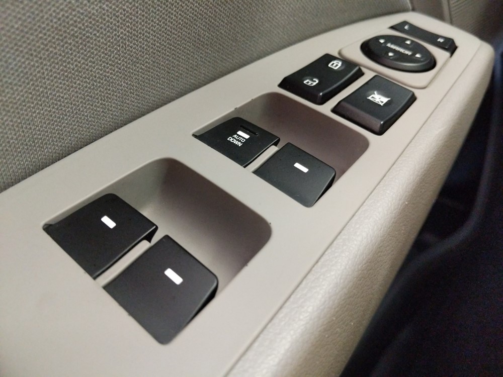 2018 Hyundai Elantra - Driver Power Windows/Lock Control