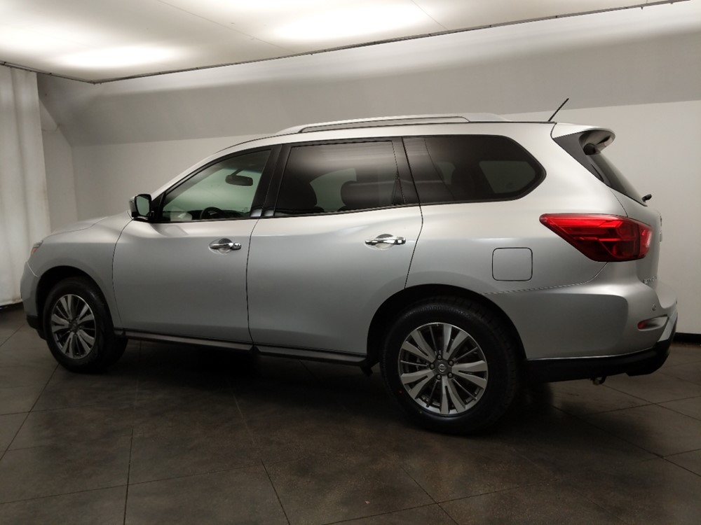 2017 Nissan Pathfinder - Driver Rear Side