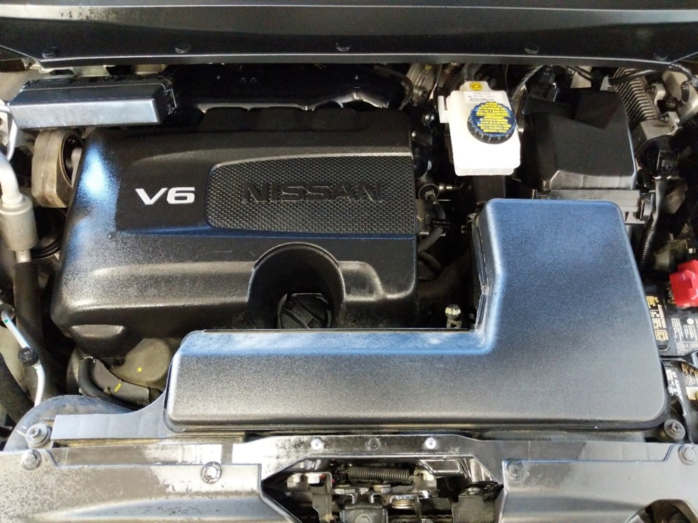 2017 Nissan Pathfinder - Engine