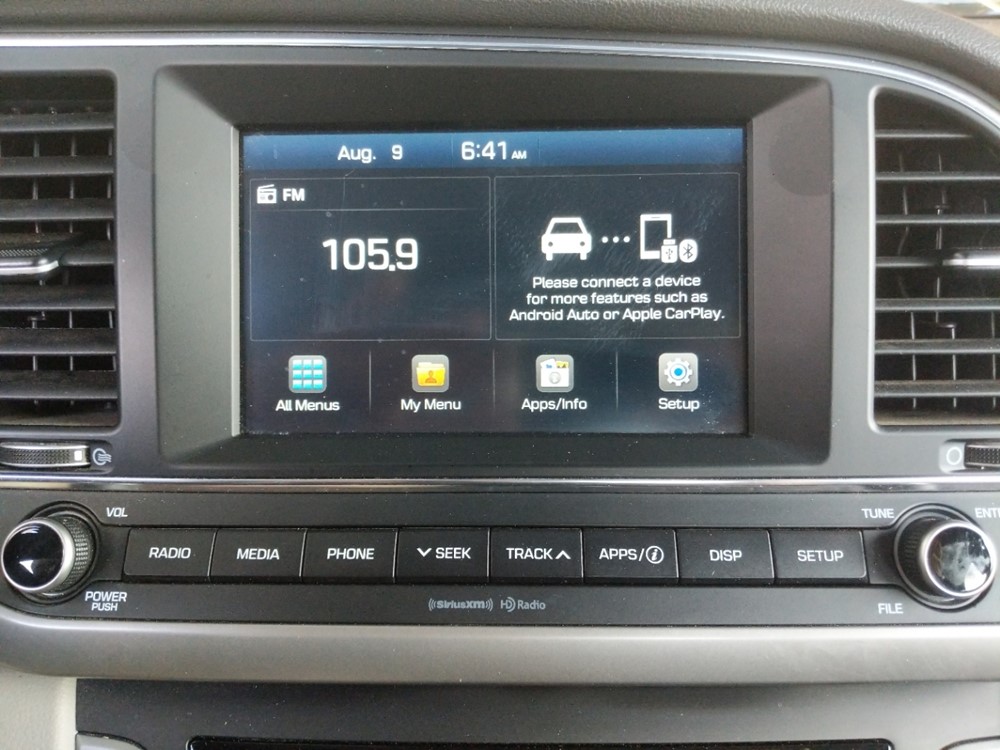 2018 Hyundai Elantra - Stereo Package