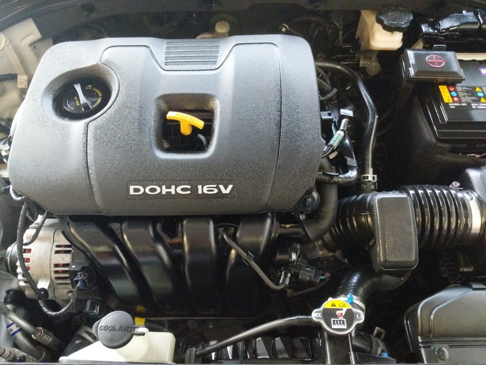 2018 Hyundai Elantra - Engine