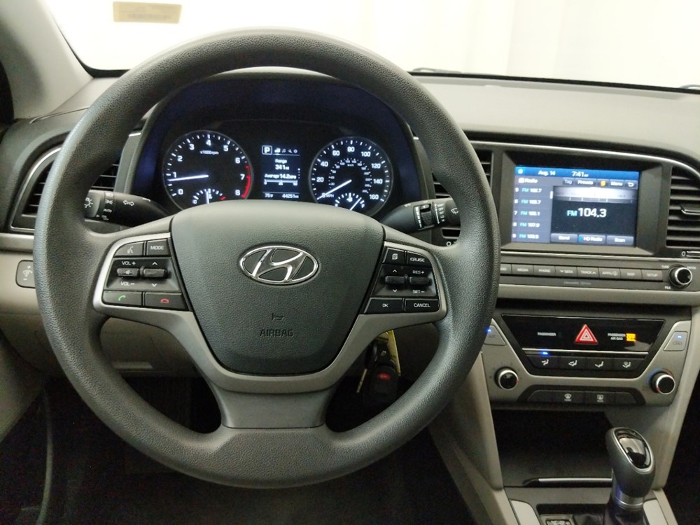 2018 Hyundai Elantra - Driver Dash