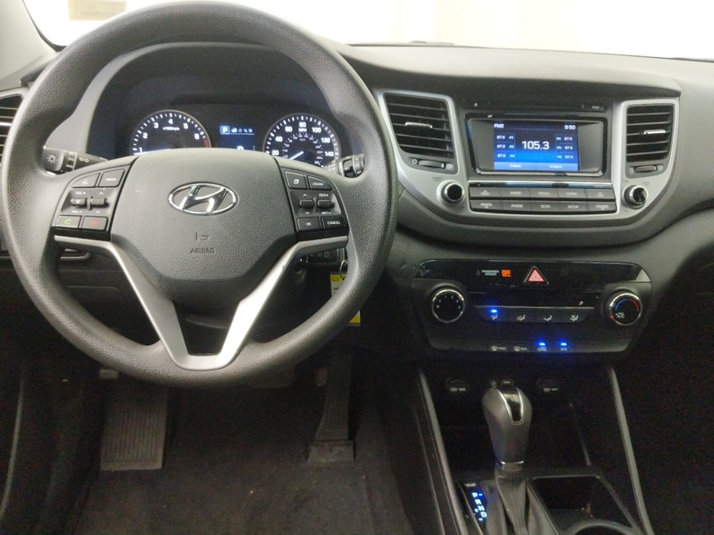 2016 Hyundai Tucson - Driver Dash