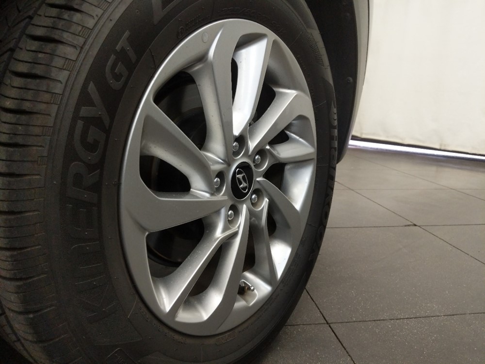 2016 Hyundai Tucson - Wheel